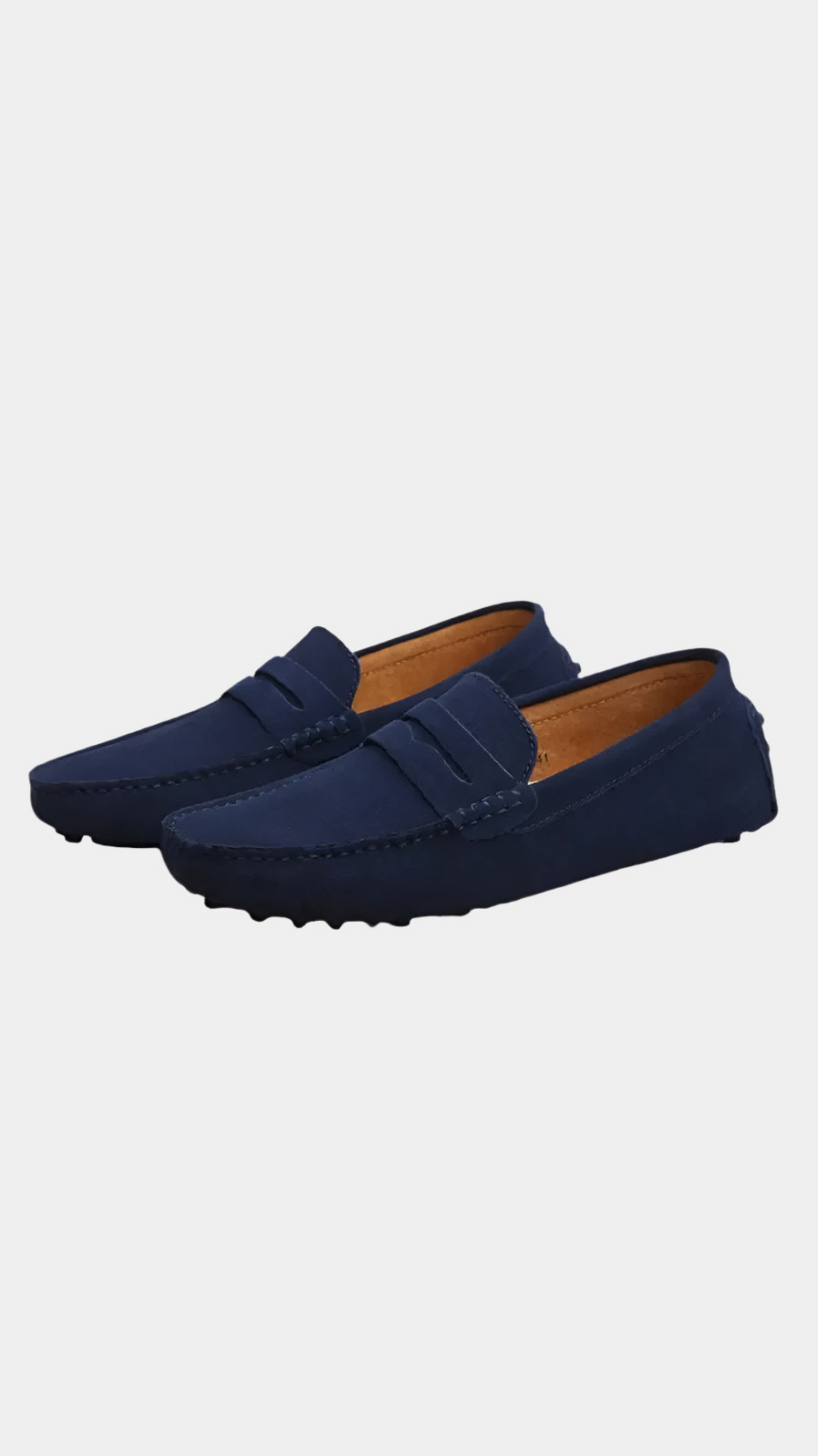 Klassische Slipper aus Wildleder