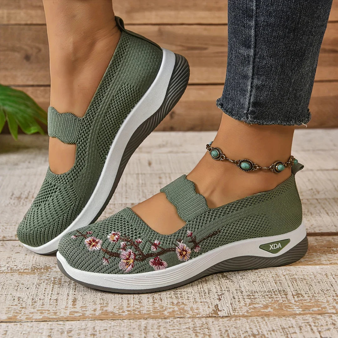 CloudPlus™ – Atmungsaktive und äußerst bequeme orthopädische Sneakers für Damen