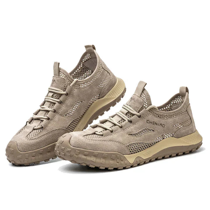 Atmungsaktive und rutschfeste Cheniro-Sneaker