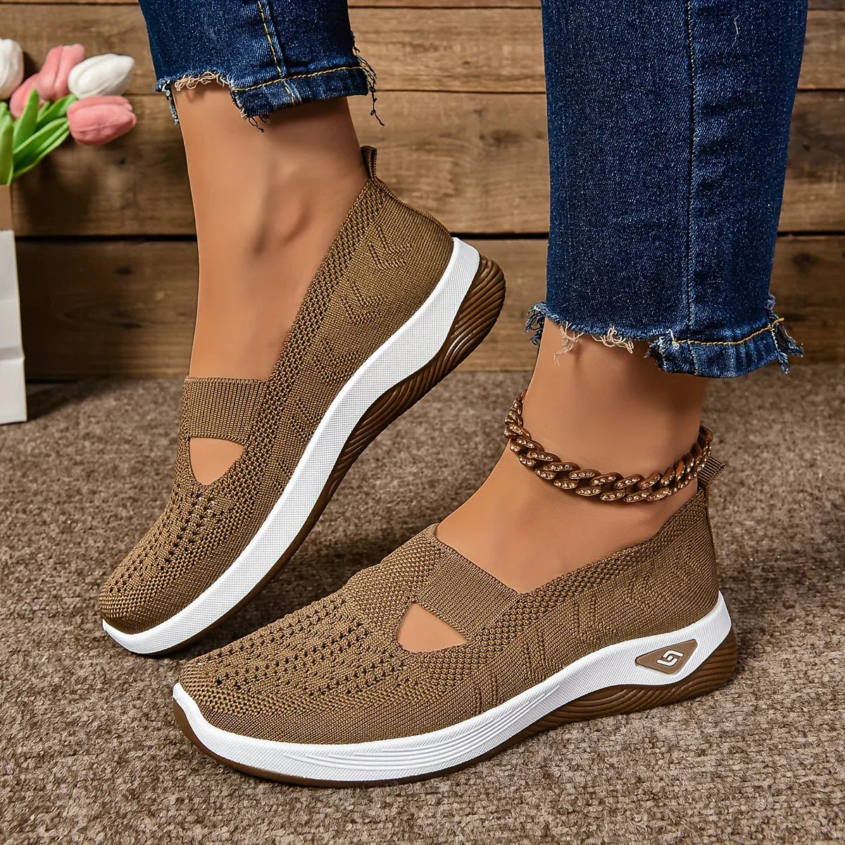 CloudWear™ – Atmungsaktive und äußerst bequeme orthopädische Sneakers für Damen