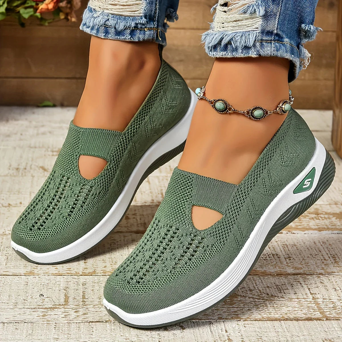 CloudWear™ – Atmungsaktive und äußerst bequeme orthopädische Sneakers für Damen