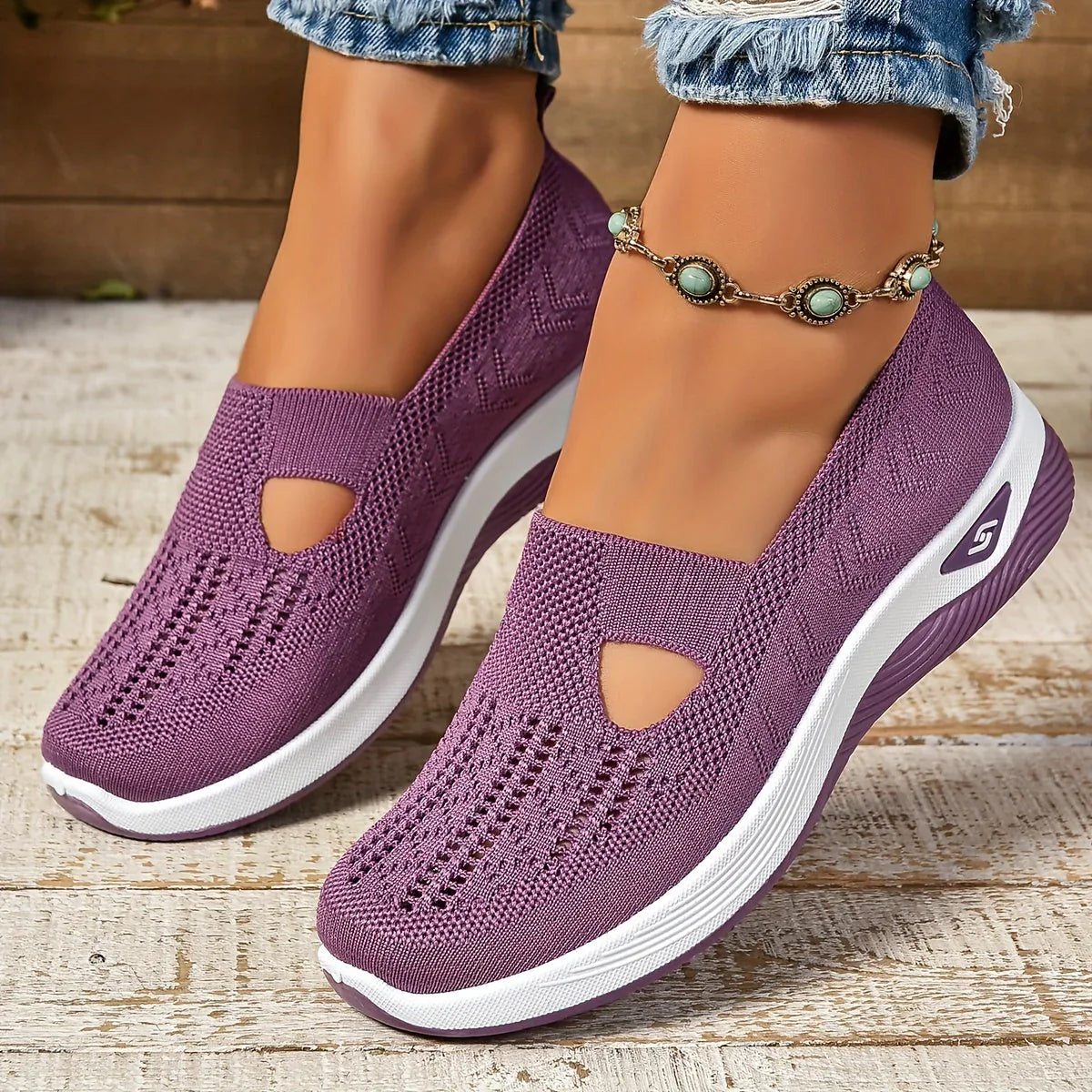 CloudWear™ – Atmungsaktive und äußerst bequeme orthopädische Sneakers für Damen