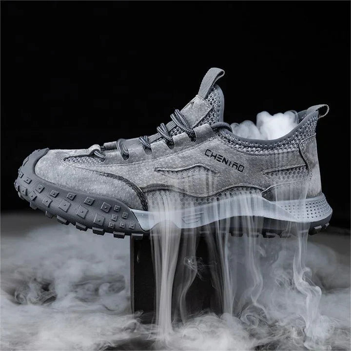 Atmungsaktive und rutschfeste Cheniro-Sneaker