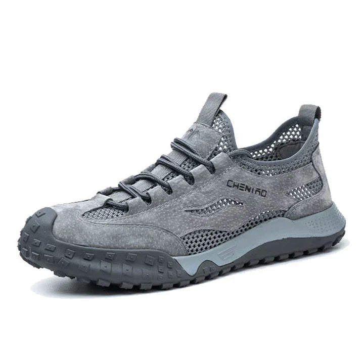 Atmungsaktive und rutschfeste Cheniro-Sneaker