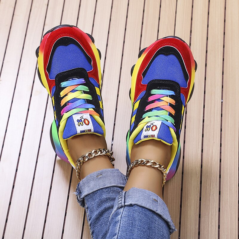 Orthopädische bunte Turnschuhe