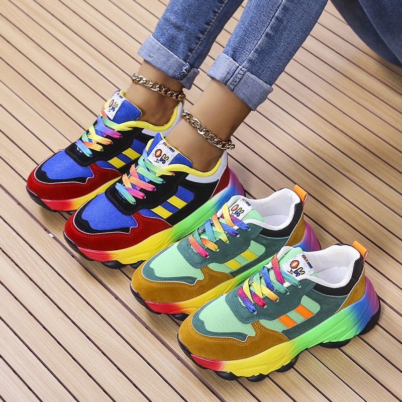 Orthopädische bunte Turnschuhe