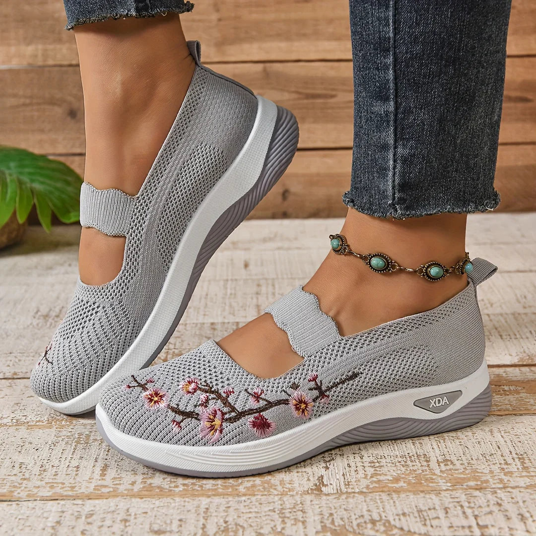 CloudPlus™ – Atmungsaktive und äußerst bequeme orthopädische Sneakers für Damen